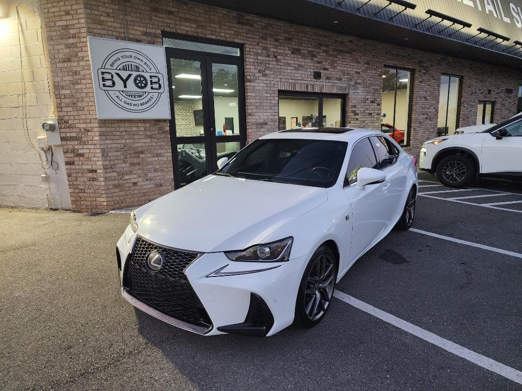 2019 Lexus IS 300 F SPORT's photo