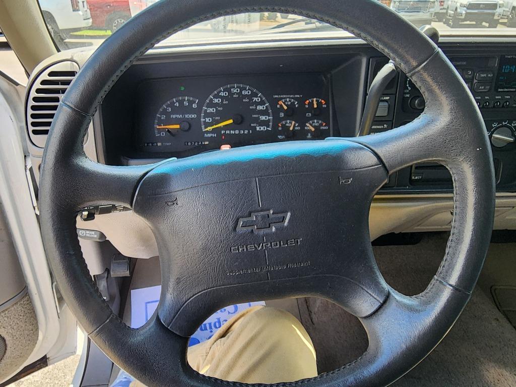 1997 Chevrolet Silverado 1500 photo 2