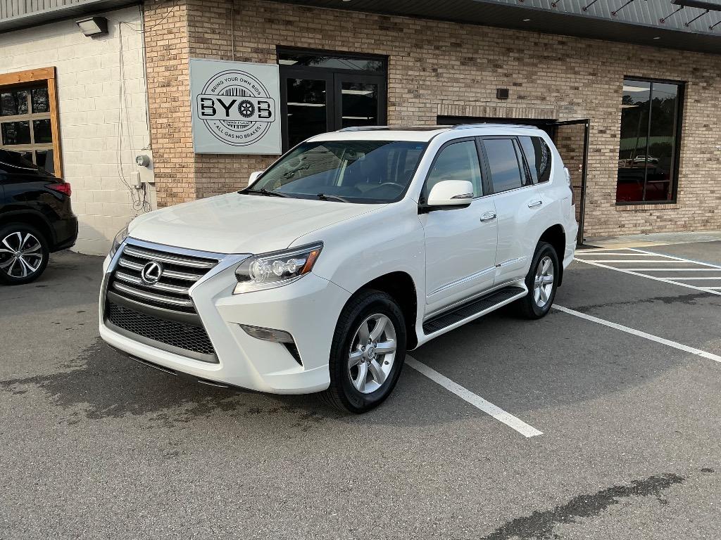 2018 Lexus GX Base's photo