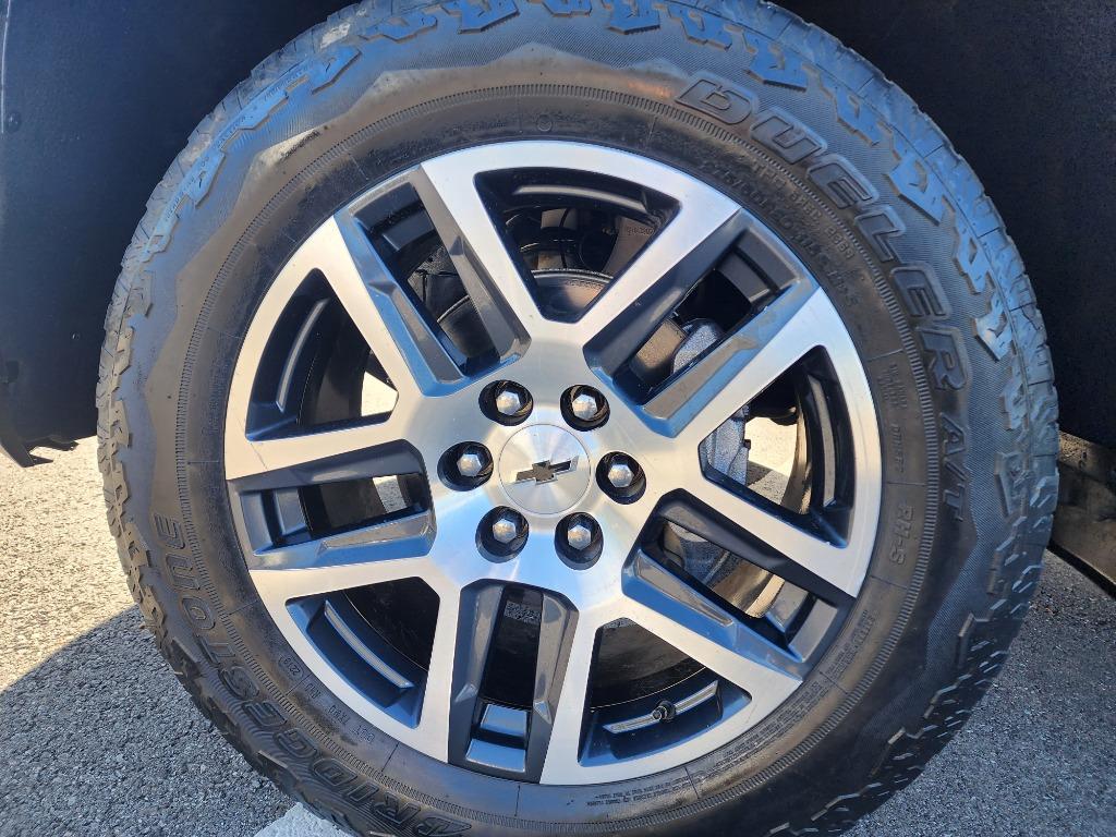 2020 Chevrolet Silverado 1500 LT photo 4