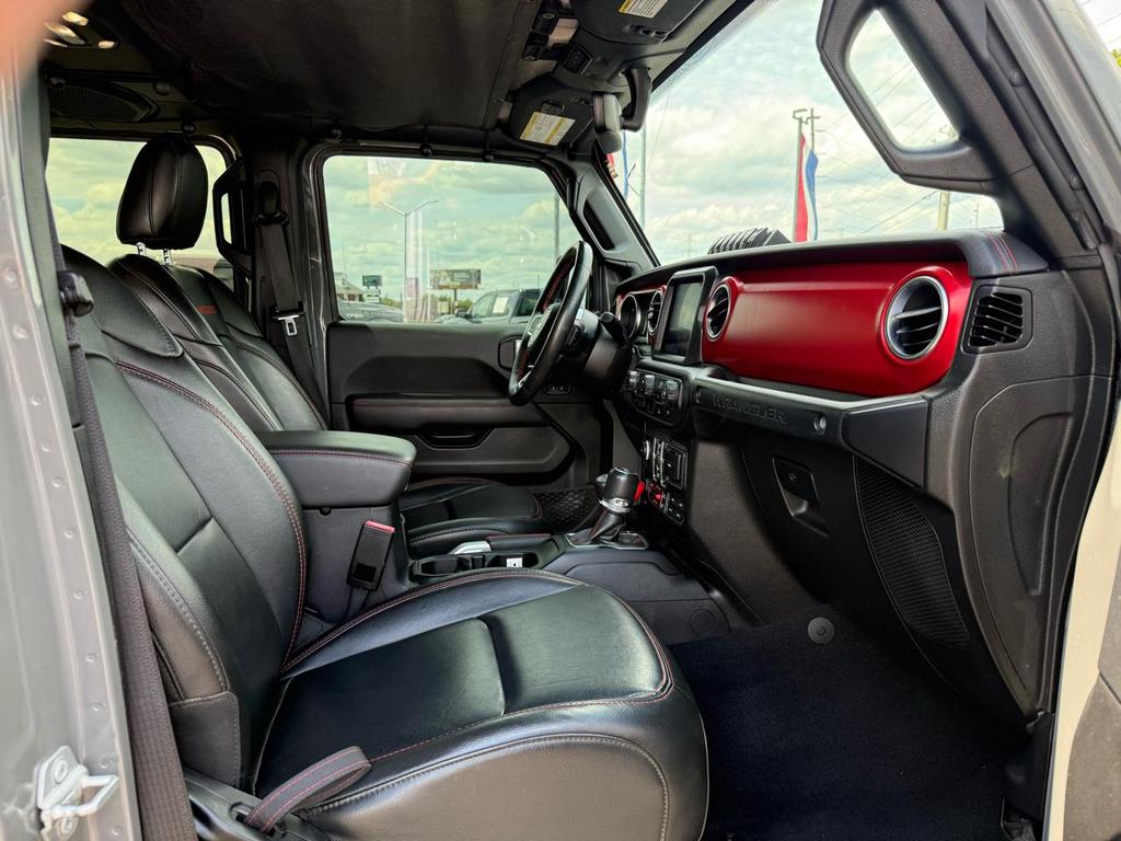2022 Jeep Wrangler Unlimited Rubicon - Photo 17
