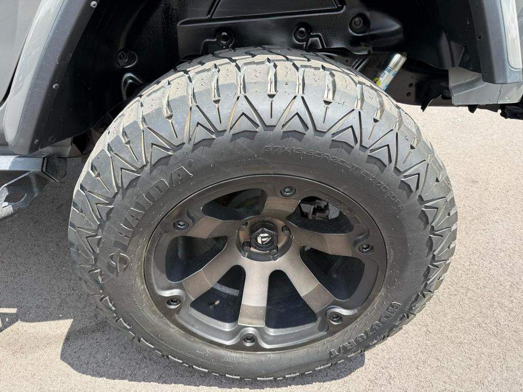 2022 Jeep Wrangler Unlimited Rubicon - Photo 11