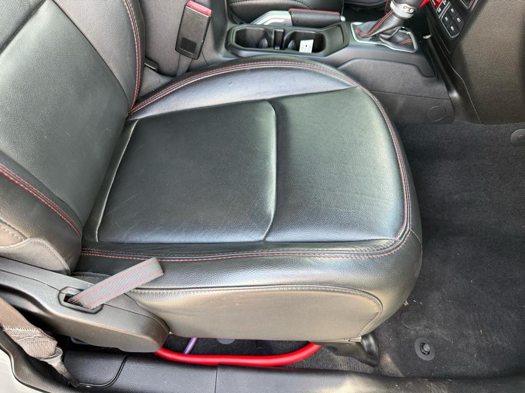 2022 Jeep Wrangler Unlimited Rubicon - Photo 18