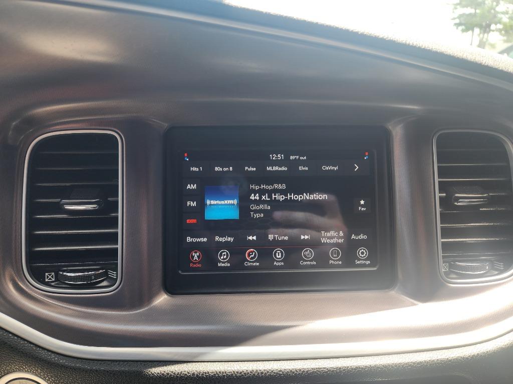 2021 Dodge Charger SXT photo 18