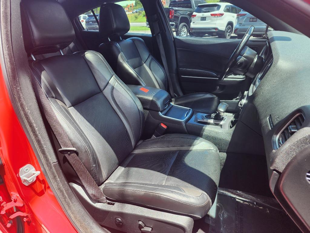 2021 Dodge Charger SXT photo 14