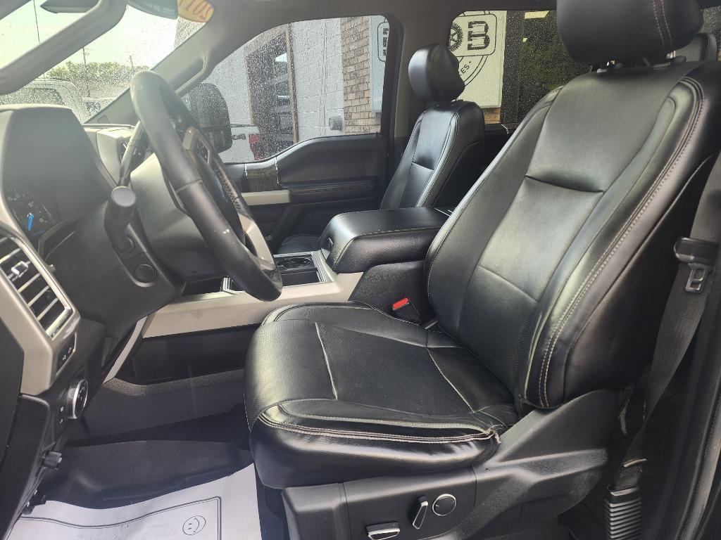2017 Ford F-250 photo 13