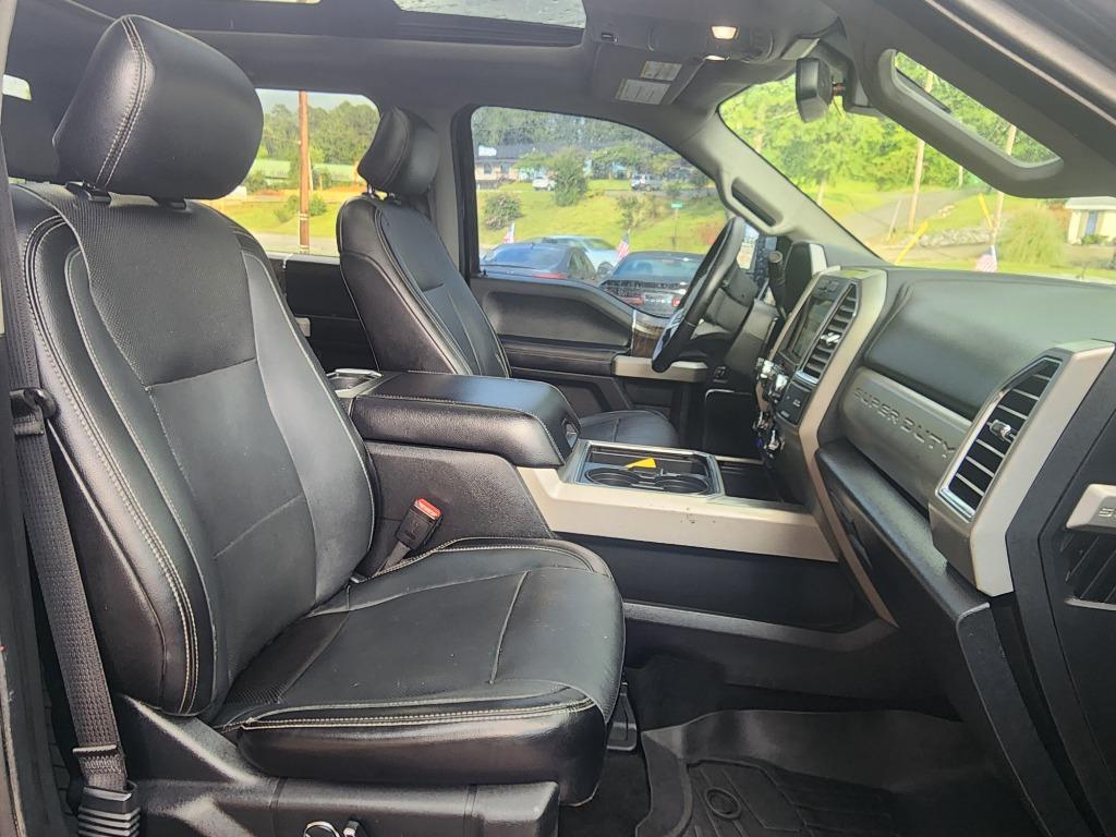 2017 Ford F-250 photo 12