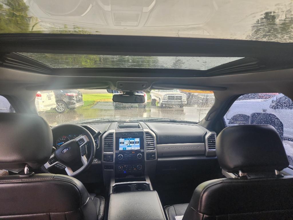 2017 Ford F-250 photo 11