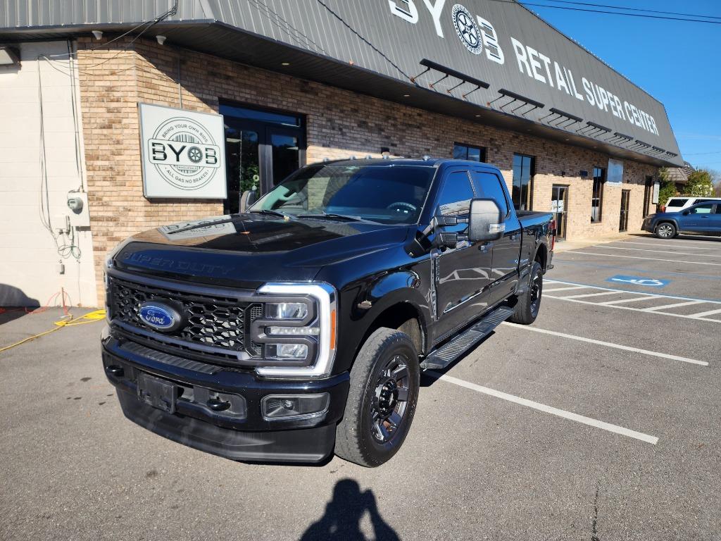2023 Ford F-250 Super Duty XL's photo